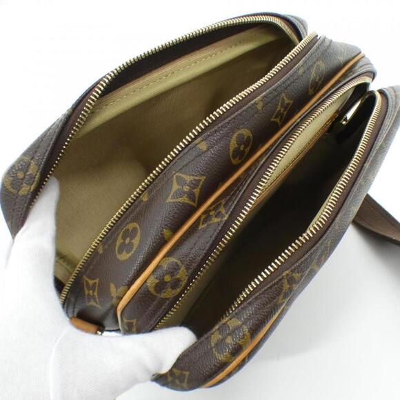 LOUIS VUITTON Brown Monogram Shoulder Bag - Picture 9 of 10